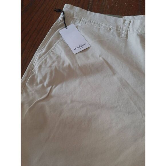 New Mens Size 42 Goodfellow Light Cream Linden Shorts 10.5" Inseam Bermuda Chino - Picture 3 of 5